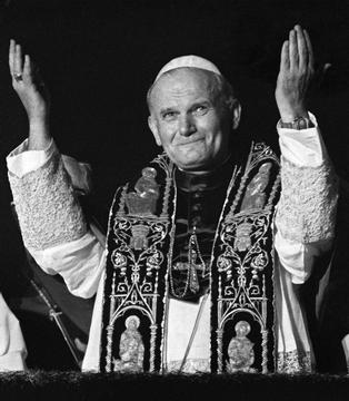 Jan Paweł II zaraz po wyborze na papieża