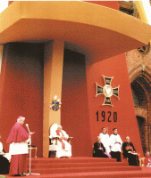 w. Jan Pawe II przed prask katedr, 13 czerwca 1999 r.